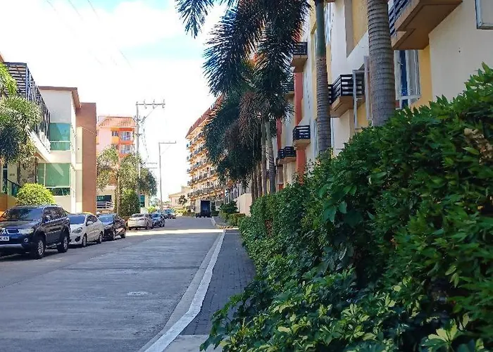 Apartment Eldenz Home 2Br Fully Furnished With Free Wi-Fi And Gym