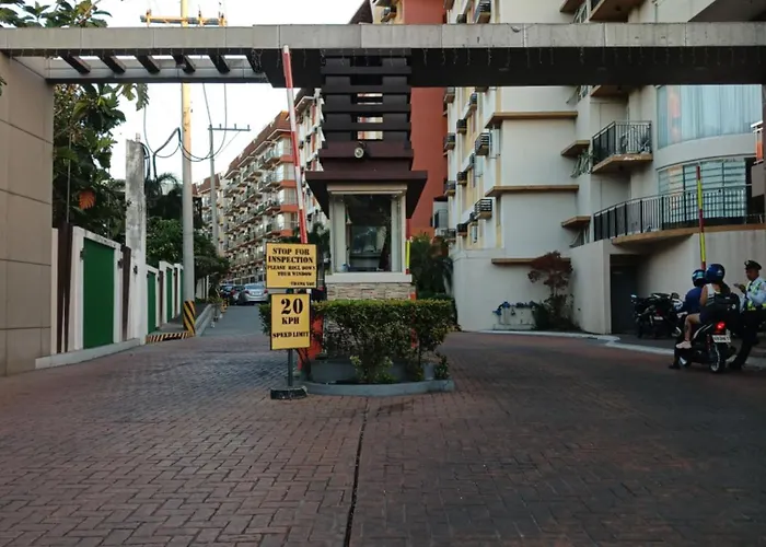 Apartment Eldenz Home 2Br Fully Furnished With Free Wi-Fi And Gym