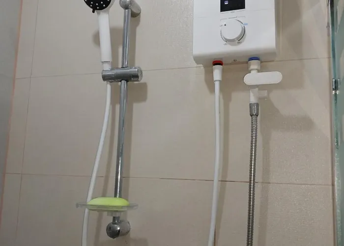 Eldenz Home 2Br Fully Furnished With Free Wi-Fi And Gym Manila